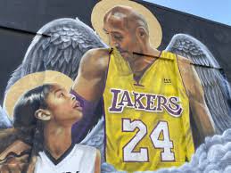 Three bodies have been recovered from the site where a helicopter carrying kobe bryant, his teenage daughter and seven others crashed on sunday. Artists Take To The Streets To Commemorate Kobe Bryant Medill Reports Chicago