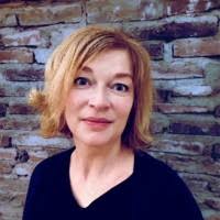 900+ "Rómar" profiles