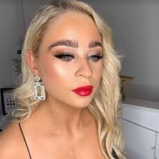 The wedding hair and makeup specialist who started out in her kitchen now  named the best in Wales