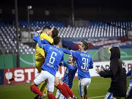 Was ist hier denn eigentlich los? Liveticker Holstein Kiel Sv Darmstadt 98 7 6 Achtelfinale Dfb Pokal 2020 21 Kicker