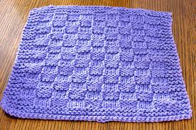 This basket weave knit dishcloth pattern is an easy knit pattern with alternating groupings of knit and purl stitches and row repeats to create a wonderful woven design. Ravelry Basket Weave Dishcloth Pattern By Kimara Wee Folk Art