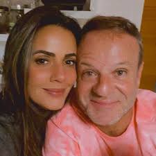 Presente dia dos namorados, folha de pagamento, serrana, memorial day, feriado em junho, ivete sangalo, the masked singer, paloma tocci, prefeitura de. Rubens Barrichello Se Derrete Por Paloma Tocci Em Cliques Romanticos Tocou Meu Coracao Revista Marie Claire Celebridades
