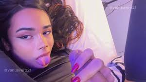 Hot Transgirl Venusvero21 HUGE self facial - aShemaletube.com