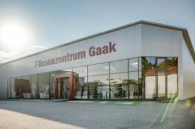 Textures and volumes, wood, stone and cement inspire the innovations that pamesa introduced to architects, interior … Fliesenzentrum Gaak In Cloppenburg Fliesen Bodenbelage Und Turen
