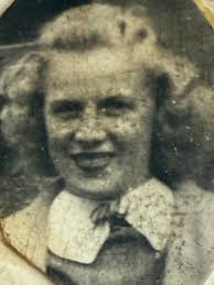 Can anyone restore old photos?