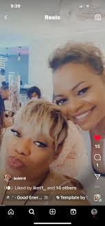 Carolyn Randle's Instagram, Twitter & Facebook