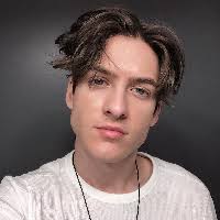 What do you think Elijah Wireman (Maddie and Elijah)'s personality is?