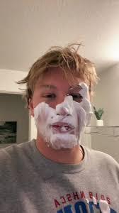 Ben Worth's Instagram, Twitter & Facebook