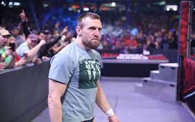 Bryan lloyd danielson (born may 22, 1981) is an american professional wrestler best known for his time in wwe under the ring name daniel bryan. Wwe Daniel Bryan Das Konnte Dein Letztes Match Sein Royal