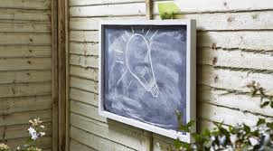 You Can Make Your Own Outdoor Chalk Board Using Chalkboard Paint And Wood A Great Place For The Chalkboard Paint Crafts Diy Chalkboard Paint Chalkboard Paint