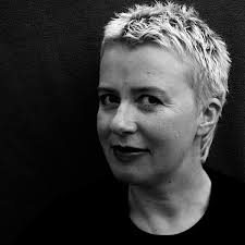 Mer enn en «syngedame»