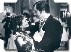 Scarlett o'hara est une jeune fille de la haute à la suite du décès de son mari à la guerre, elle se rend à atlanta chez mélanie et sa tante. 280 Idees De Scarlett Suite Film Autant En Emporte Le Vent Autant En Emporte Le Vent Scarlett Film