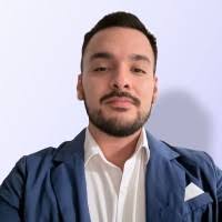 30+ perfiles de «Martín Favela»