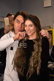 Maybe you would like to learn more about one of these? A8hna Oikonomakoy H Allagh Sta Mallia H Entypwsiakh Fwtografish Kai H Nea Ths Agaph