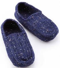 This men's crochet slippers pattern is simple and straightforward. Men S Slippers Crochet Pattern Free