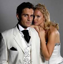 3 мин и 19 сек Picha Ya Harusi Ya Bibi Na Arusi Maoni Vifaa Na Maelezo Habari Inayofaa Kwa Kila Mtu