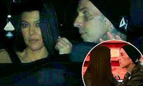 Kourtney kardashian's famous family react to her new relationship with travis barker. P1nqax Q9cf9im