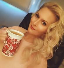 My favorite coffee, "Thanksgiving Blend", in a Christmas mug💁. Because  "it's whatever"