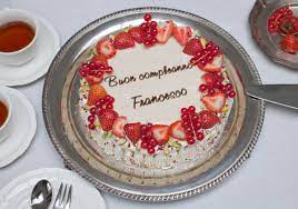 Risultati Immagini Per Buon Compleanno Francesco Torta Torte Di Compleanno Torta Alla Fragola Torte Di Buon Compleanno