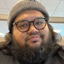 Edgar Quezada (@edgaredge) • Threads, Say more