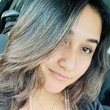 Arely Tinoco's Instagram, Twitter & Facebook