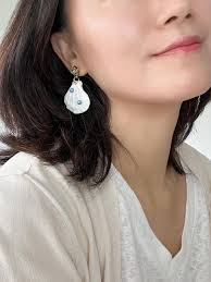 Seaside Bloom Natural Shell Earrings With Turquoise Accents, Natural Shell  Drop Earrings, Summer Earrings, Statement Earrings, Gifts for Her