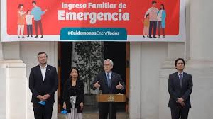 El bono ife cuarentena va a beneficiar a las familias vulnerables que viven en comunas que han debido estar en cuarentena, el cual será de 100 mil pesos por persona. Cuarentena Con 100 Lucas Y La Dignidad De Los Hogares Chilenos Ciper Chile