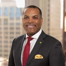 Donell White's Instagram, Twitter & Facebook