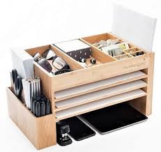 Organiseur De Bureau Avec Stockage Electronique Ordinateur Portable Et Support De Telephone Cadeau De Tech Station De Recharge Stands D Amarrage En 2020 Organiseur Bureau Organisation Du Bureau Et Organisateur Cubique
