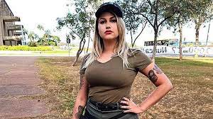 She was the founder of the brazilian variant of the femen group, but after the second half of 2013 she worked in her own group, bastardxs. Sara Winter Foi Presa Para Nao Participar De Atos No Domingo Afirma Defesa Poder360