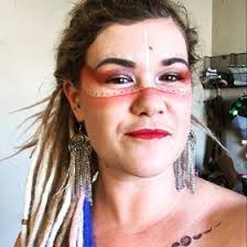 Beth Dyer (bookishbaddiebeth)