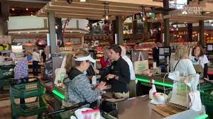 Florida Grocery Store Bucks Mask Mandate Owner Says Covid 19 Death Toll Is Hogwash Wfla
