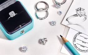 Diamond 4C Education: The Tiffany Guide to Diamonds