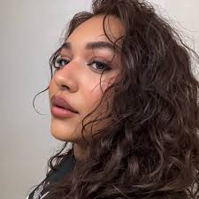 𝕸𝖊𝖑𝖔𝖉𝖞 𝖒𝖔𝖑𝖎𝖓𝖆🤍 (@melodymolinaofc_) • Instagram photos and  videos