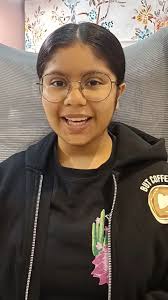 Teacher @english.nel talks about the book ATOMIC HABITS and invites a few  guests for some food and fun conversation!