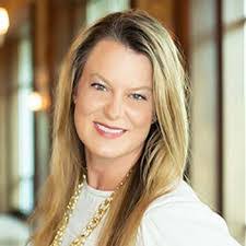 Kristi Dillard's Instagram, Twitter & Facebook