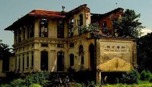 This is one of the true ghost stories my grandfather shared with me. 7 Most Haunted Places In Malaysia Which Are Very Spooky