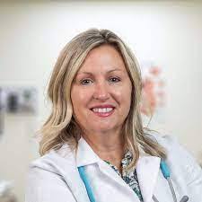 Sarah Nester's Instagram, Twitter & Facebook