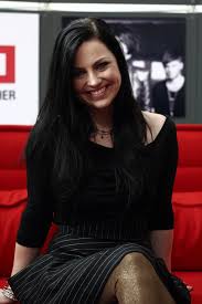 After that, she was in a relationship with singer shaun morgan from 2003 to 2005. Remember Evanescence S Amy Lee The Heavy Metal Singer Is Now A Mum And Has Released A Kids Album Ok Magazine
