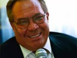 La muerte lo acercó a la vida