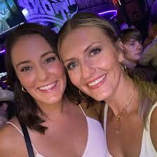 Devin Taverna and Olivia Lawrence's Wedding Website