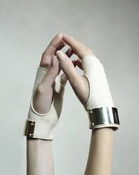 Maison Perrin Paris Ss15 Collection Fashion Gloves Gloves Futuristic Fashion