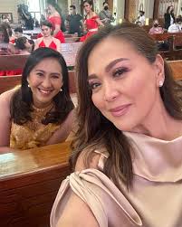 MARRIED! FINALLY, AFTER 18 YEARS 💐💐 ABSCBN's Marc Logan & Lois Diego have  considered themselves married since 2003 but have formally tied the knot  today 💐 Say hello to Mr & Mrs