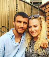 Ломаченко сразится с японцем накатани 26 июня. Devushka Dnya Milaya Sestra Vasiliya Lomachenko