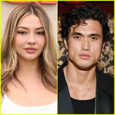 Ashley Winnie's Instagram, Twitter & Facebook