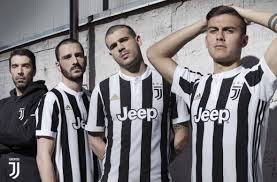 Replacing the club's stripes with brushstrokes. Juventus Goes Craft Green With 2017 18 Third Kit Sportslogos Net News