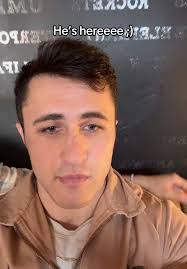 Chris Grogan's Instagram, Twitter & Facebook