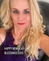 Beverly Moreno (@blondie5119) • Instagram photos and videos