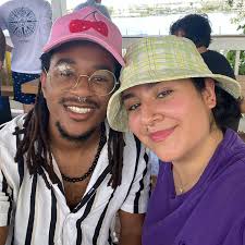 Guyssss look at us🍓<3 (alternate caption: moments b4 disaster😄)