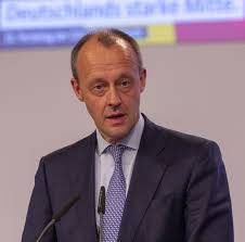 Für mich ist die gesellschaftliche mitte nicht eine rein ökonomische größe. Datei 2019 11 22 Friedrich Merz Cdu Parteitag By Olafkosinsky Mg 5695 Jpg Wikipedia